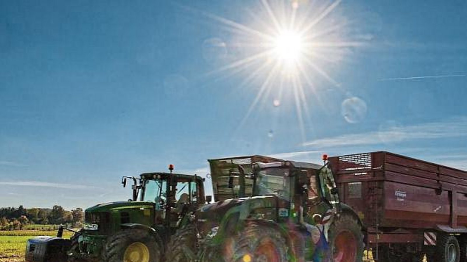 Die Biomethananlage Mühlacker beginnt in diesen Tagen mit der Maisernte. Das Einzugsgebiet geht von Pulverdingen bis Bretten. Daher könne es zeitweise zu vermehrtem landwirtschaftlichem Verkehr – einschließlich größerer Traktoren mit Anhängern – auf den Straßen kommen, teilt die Biomethan Mühlacker GmbH mit und bittet um Rücksichtnahme: „Wir ernten grüne Energie.“  Foto: p