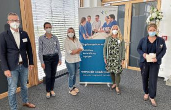Die Referenten der Fachtagung Palliative Care 2021 der RKH Akademie (von links): Dr. Stefan Angermeier, Dr. Natalie Schröder, Helga Essert-Lehn, Carola Fromm und Katrin Bangha. p