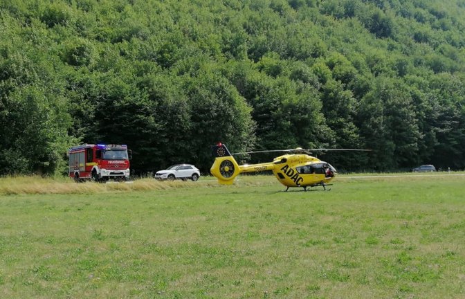 Um etwa 15 Uhr ging der Rettungseinsatz los, inklusive Helikopter.<span class='image-autor'>Regine Lotterer</span>