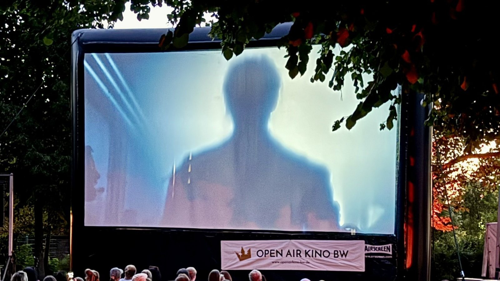 Begehrte Plätze: das Open-Air-Kino in Sachsenheim. Foto: Trägerverein Schloss-Freibad Begehrte Plätze: das Open-Air-Kino in Sachsenheim. Foto: Trägerverein Schloss-Freibad