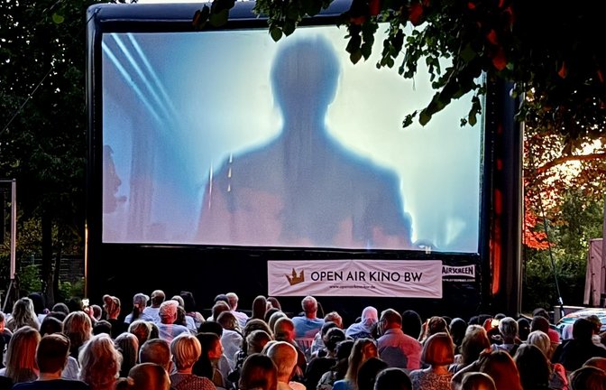 Begehrte Plätze: das Open-Air-Kino in Sachsenheim.  <span class='image-autor'>Foto: Trägerverein Schloss-Freibad</span>