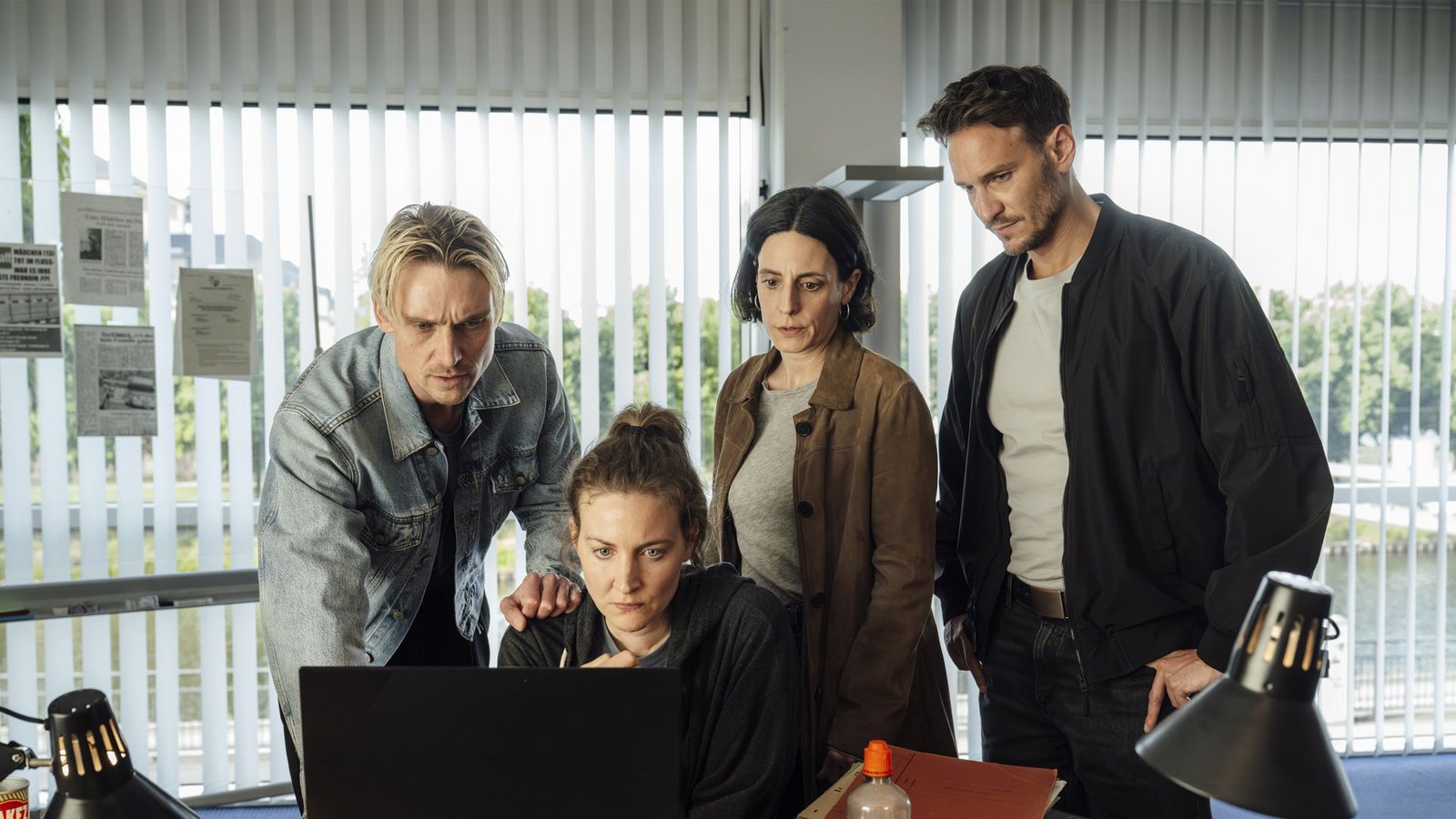 Das Ermittler-Quartett aus Saarbrücken bei der ArbeitFoto: SR/Manuela Meyer