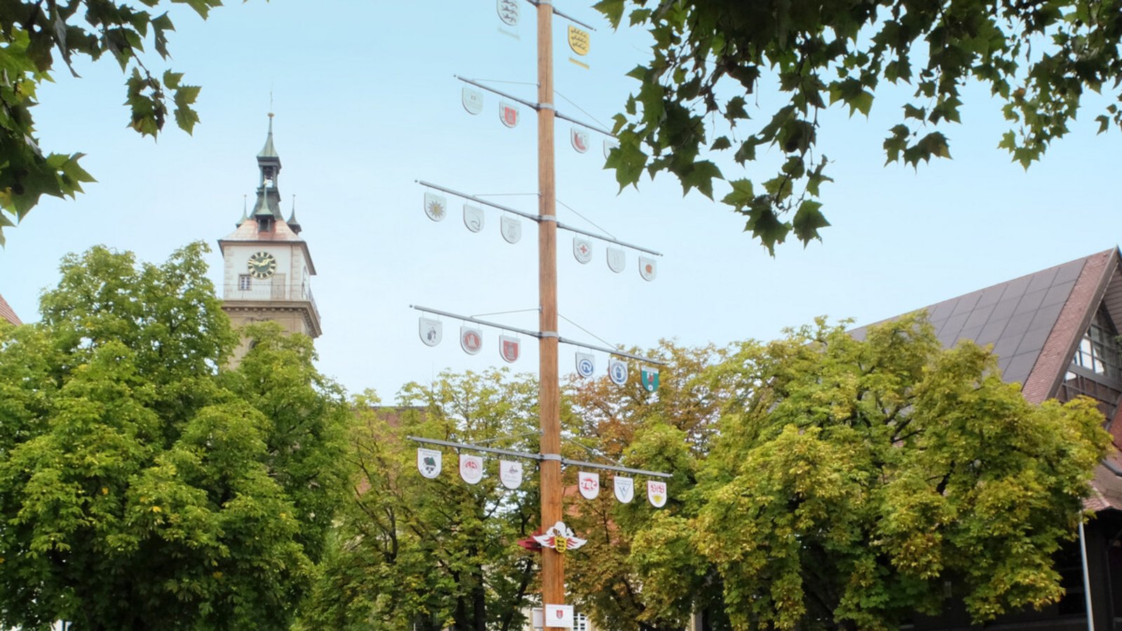 Der Fontänenbrunnen auf dem Marktplatz: seit diesem Frühjahr außer Betrieb.Foto: Iris Frey