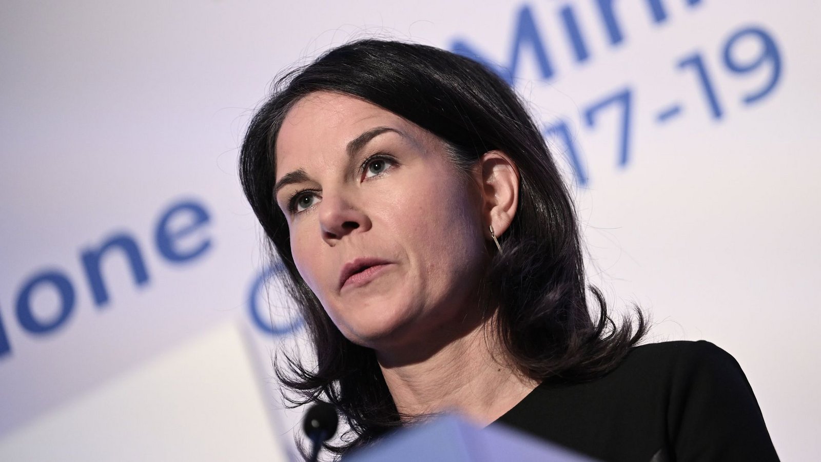Bundesaußenministerin Annalena Baerbock hat sich auf X an die Angehörigen der tot geborgenen Hamas-Geiseln gewandt. (Archivbild)Foto: dpa/Britta Pedersen Bundesaußenministerin Annalena Baerbock hat sich auf X an die Angehörigen der tot geborgenen Hamas-Geiseln gewandt. (Archivbild)Foto: dpa/Britta Pedersen