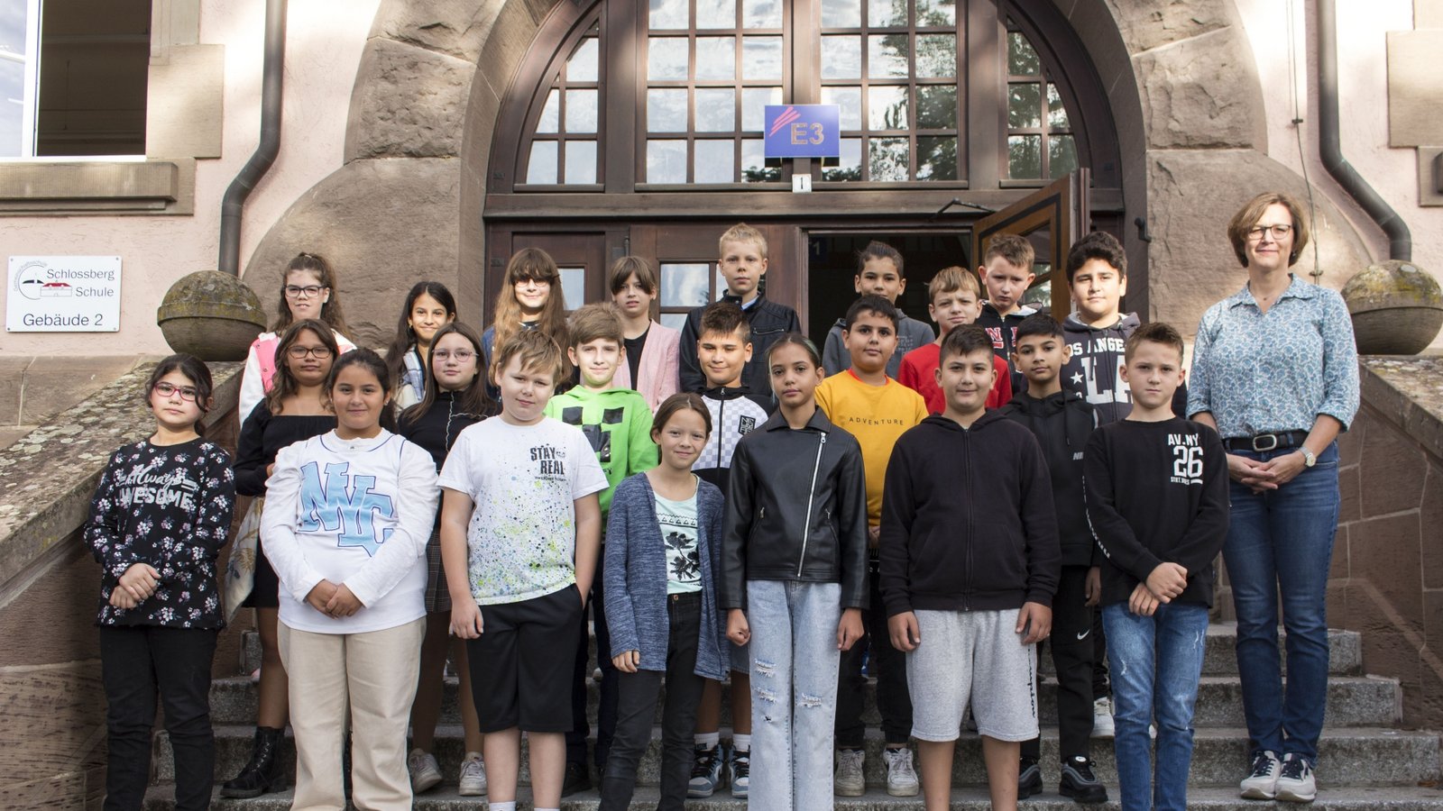 Die neuen Lerngruppen Stufe 5 sind an der Schlossbergschule begrüßt worden.  Foto: p