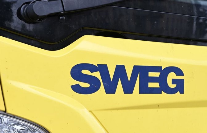 Bei den SWEG-Streiks bleiben einige Busse im Depot.<span class='image-autor'>Bernd Weißbrod/dpa</span>