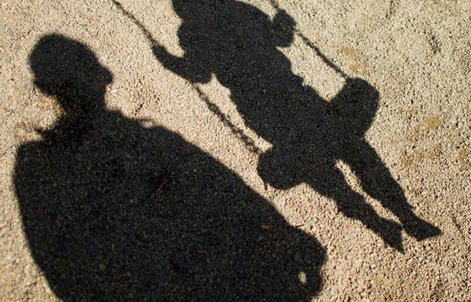 Nachrichten über Missbrauchsfälle sind auch im Südwesten beinahe täglich zu lesen.<span class='image-autor'>Julian Stratenschulte/dpa</span>