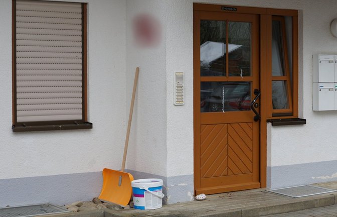Die Eltern des 19-Jährigen starben noch am Tatort.<span class='image-autor'>Foto: dpa/David Pichler</span>