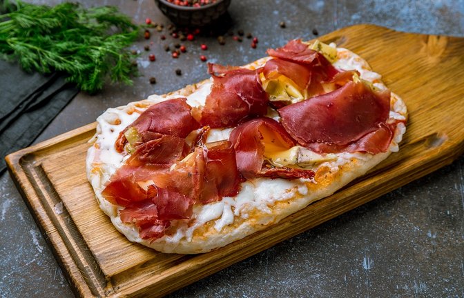 Was ist Pinsa und wo ist der Unterschied zwischen Pinsa und Pizza?<span class='image-autor'>Foto: Ratov Maxim/Shutterstock</span>