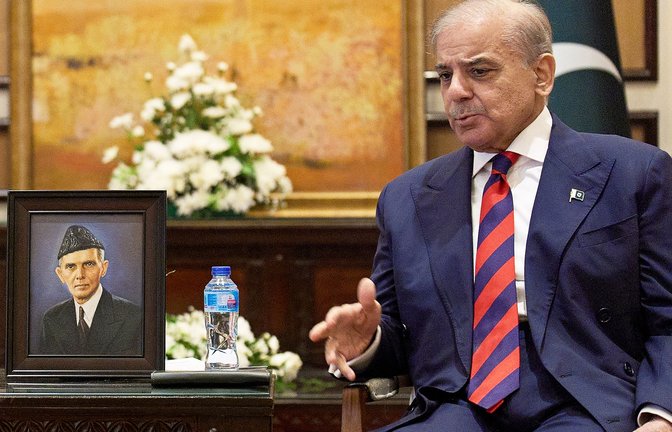 Das Rahmenabkommen zwischen den USA und dem Iran tritt laut dem pakistanischen Ministerpräsidenten Shehbaz Sharif nach erfolgter Unterzeichnung mit "sofortiger Wirkung" in Kraft. (Archivbild)<span class='image-autor'>Foto: Jacquelyn Martin/AP POOL/dpa</span>