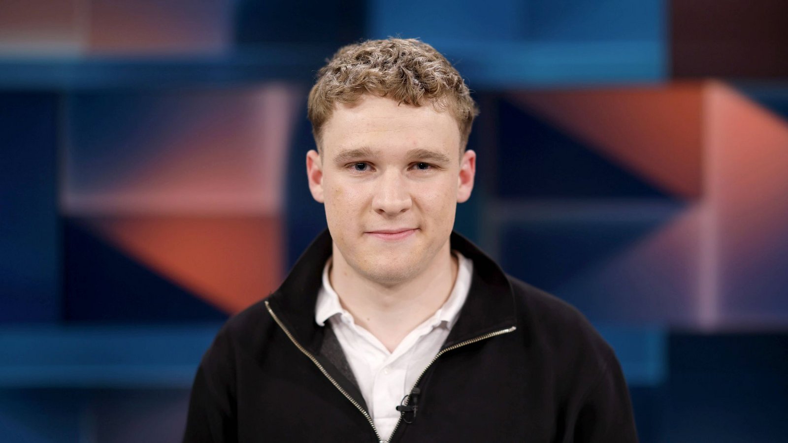 Quentin Gärtner fordert mit der Bundesschülerkonferenz im Rahmen eine Zehn-Punkte-Plans die Politik auf, die psychische Gesundheit von Kindern und Jugendlichen zu verbessern.Foto: IMAGO/Panama Pictures Quentin Gärtner fordert mit der Bundesschülerkonferenz im Rahmen eine Zehn-Punkte-Plans die Politik auf, die psychische Gesundheit von Kindern und Jugendlichen zu verbessern.Foto: IMAGO/Panama Pictures