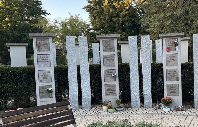 Auch für Bestattungen in der Urnenstele auf dem Oberriexinger Friedhof werden die Kosten steigen. <span class='image-autor'>Foto: Glemser</span>