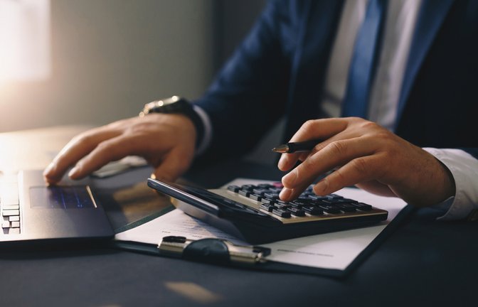 Sind Nebenkosten von der Steuer absetzbar?<span class='image-autor'>Foto: Miha Creative / shutterstock.com</span>