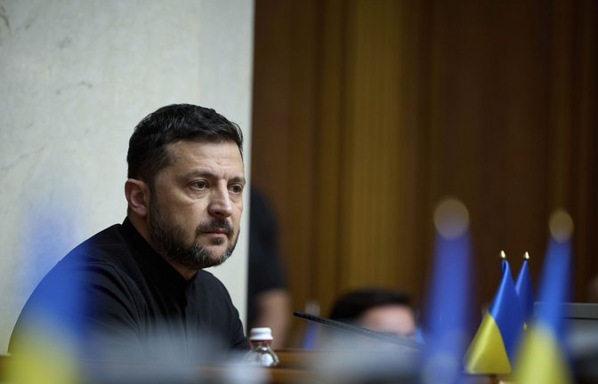 Der ukrainische Präsident erntete für das Gesetz Protest im eigenen Land und Kritik aus dem Ausland. (Archivbild)<span class='image-autor'>Foto: AP/dpa/Vadym Sarakhan</span>