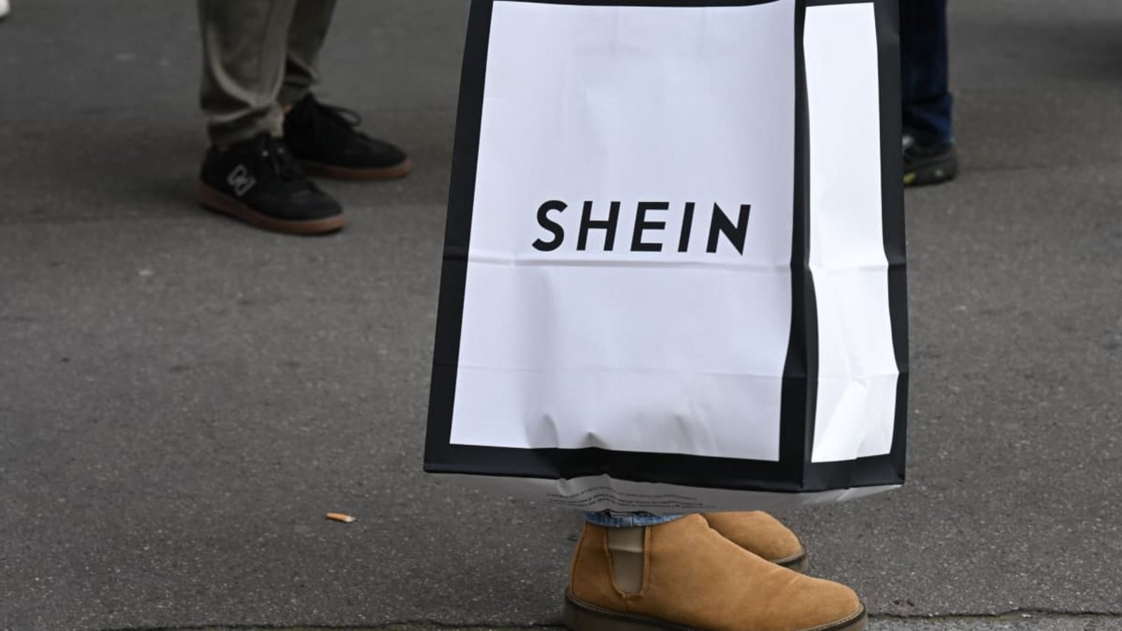 Shein kommt seinem lange erwarteten Börsengang in Hongkong näher. (Symbolbild)Julien Mattia/Le Pictorium via ZUMA Press/dpa