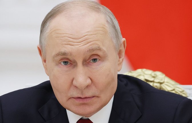 Ein Video eines Ex-Frontsoldaten schlägt in Russland Wellen - bis hin zu Kremlchef Wladimir Putin. (Archivbild)<span class='image-autor'>Foto: Vyacheslav Prokofyev/Pool Sputnik Kremlin/AP/dpa</span>