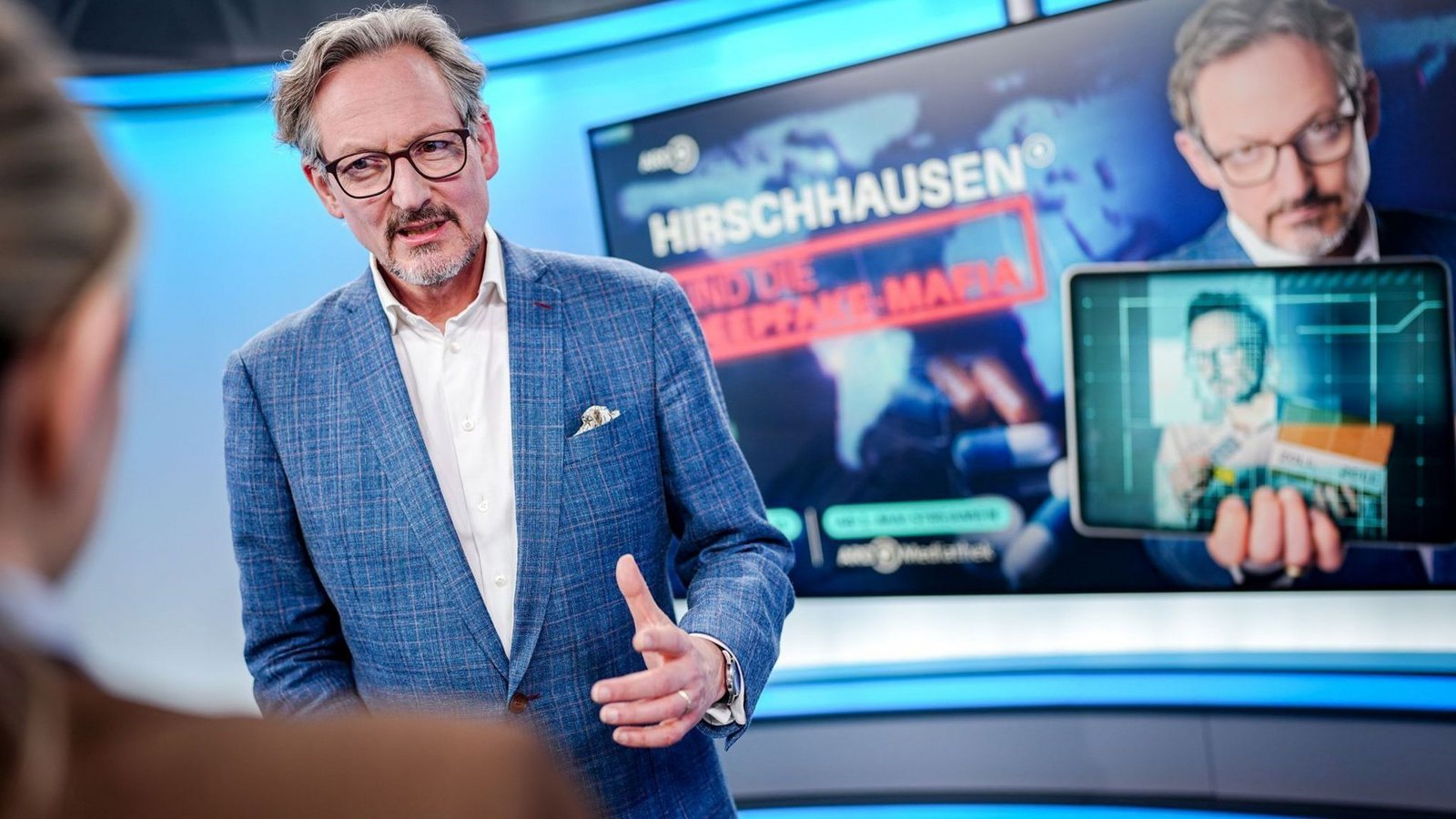Das Gesicht von Eckart von Hirschhausen, Arzt und Fernsehmoderator, ist schon häufig für betrügerische Verkaufstaktiken im Internet missbraucht worden.Foto: Kay Nietfeld/dpa