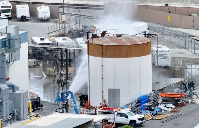 Zehntausende Menschen sind in dem Einzugsgebiet evakuiert worden.<span class='image-autor'>Foto: Jeff Gritchen/The Orange County Register/AP/dpa</span>