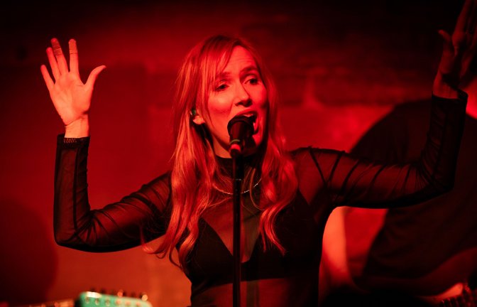 Christin Nichols am Donnerstagabend in Stuttgart<span class='image-autor'>Foto: Lichtgut/Julian Rettig</span>