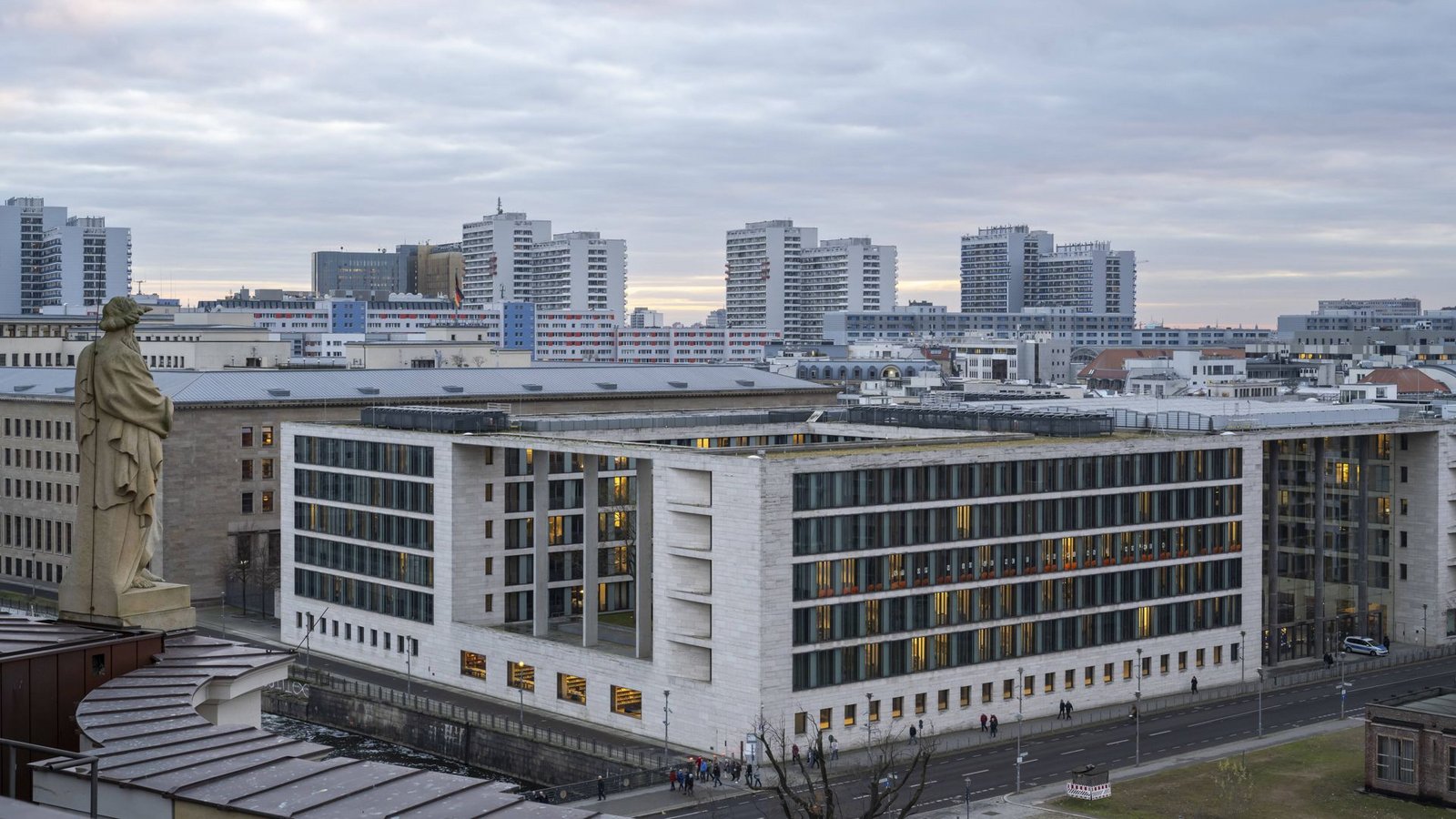 Ein Sprecher des Auswärtigen Amts äußerte sich am Montag in Berlin. (Archivbild)Foto: IMAGO/imagebroker/Wilfried Wirth