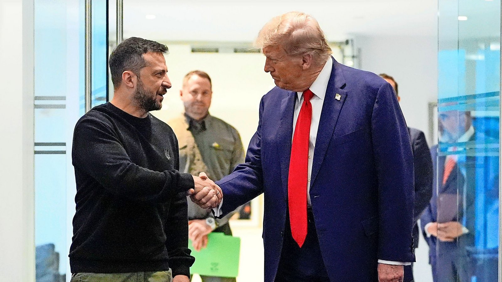 Das bisher letzte Treffen von Wolodymyr Selenskyj (links) und Donald Trump fand im September vorigen Jahres in New York statt.Foto: dpa/Julia Demaree Nikhinson Das bisher letzte Treffen von Wolodymyr Selenskyj (links) und Donald Trump fand im September vorigen Jahres in New York statt.Foto: dpa/Julia Demaree Nikhinson