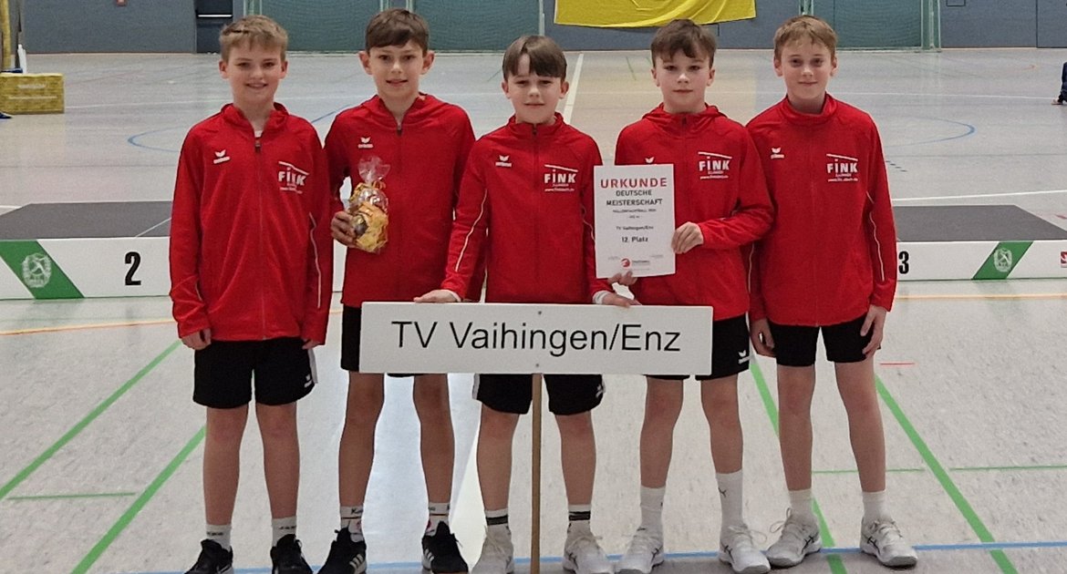 Faustball DM deutsche Meisterschaft TVV TV Vaihingen in Leipzig Altersklasse U12, von links: Benjamin Hess, Oskar Fritz, Marlon Reuter, Toni Rueß und Jannis Harsch, Foto privat