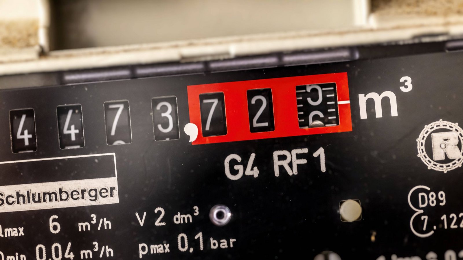 Mit dem Energieerfassungssystem kann man Zählerständen aller Hochschulgebäude in Echtzeit überwachen. So sieht man, wo viel viel Energie verbraucht wird und kann diese gegebenenfalls einsparen.Foto: IMAGO/Arnulf Hettrich/IMAGO/Arnulf Hettrich Mit dem Energieerfassungssystem kann man Zählerständen aller Hochschulgebäude in Echtzeit überwachen. So sieht man, wo viel viel Energie verbraucht wird und kann diese gegebenenfalls einsparen.Foto: IMAGO/Arnulf Hettrich/IMAGO/Arnulf Hettrich