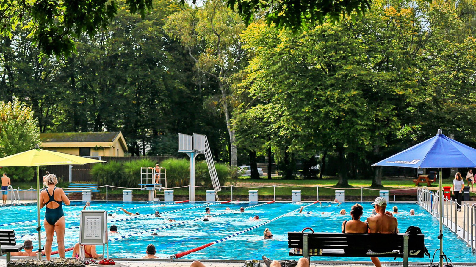 Einmal noch ins Freibad in diesem Sommer: Das Freibad Rosental hatte am Sonntag das letzte Mal geöffnet.Foto: Lichtgut/Zophia Ewska