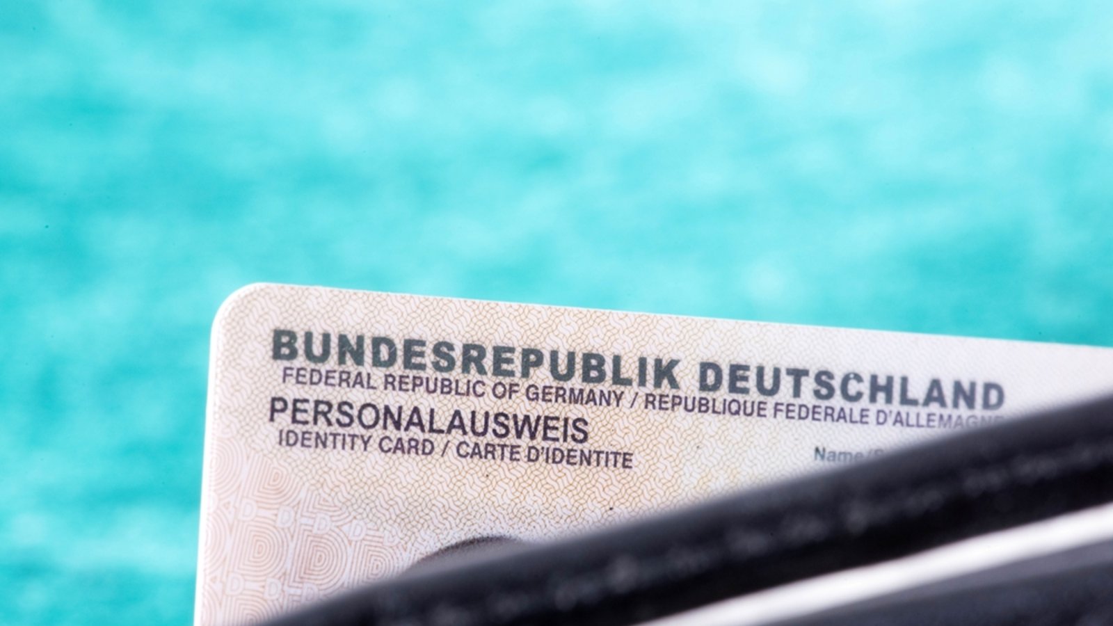 Der Personalausweis wird nicht zwingend benötigt.Foto: Bartolomiej Pietrzyk / shutterstock.com Der Personalausweis wird nicht zwingend benötigt.Foto: Bartolomiej Pietrzyk / shutterstock.com