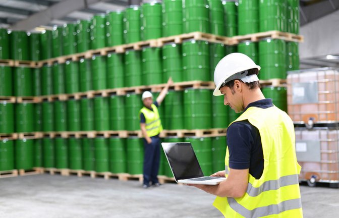 Etwa 98 % des Rohöls in Deutschland sind importiert.<span class='image-autor'>Foto: industryviews / shutterstock.com</span>
