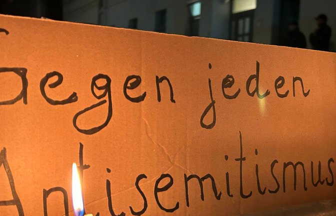 Die Zahl der antisemitischen Taten ist sprunghaft angestiegen.<span class='image-autor'>Foto: dpa/Sven Kaeuler</span>