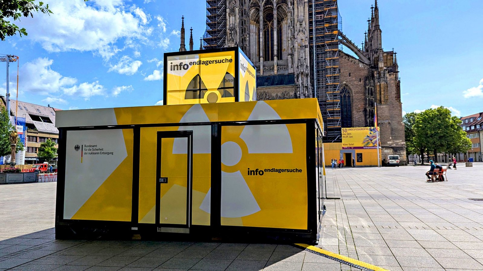 Der Info-Container zur Endlagersuche – aufgestellt in der Innenstadt von  Ulm.Foto: Rüdiger Bäßler