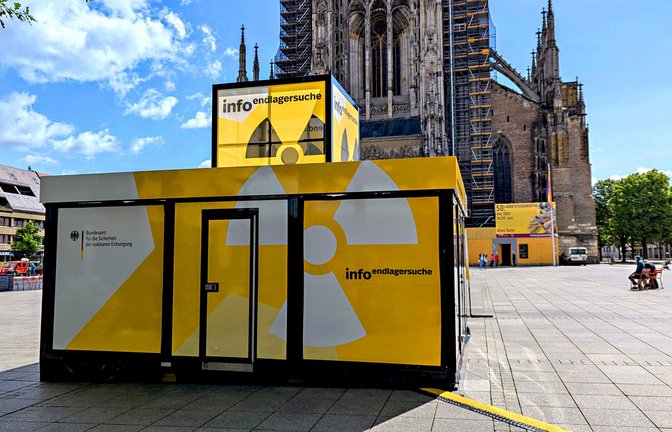 Der Info-Container zur Endlagersuche – aufgestellt in der Innenstadt von  Ulm.<span class='image-autor'>Foto: Rüdiger Bäßler</span>