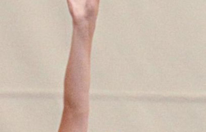 Kämpfen beim Jugend-Worldcup Anfang August in Dülmen zusammen mit Amelie und Tim Voit, Klara Drasdow und Theo Sparmann sowie den Gastspielerinnen Pia Kästner und Malin Schmidt aus Pivitsheide um den Titel in der Mädchen- und Mixedkonkurrenz in der Altersklasse U 15: (von links) Fabian Bräuninger, Fabienne Arnoldi, Paula Glinder und Fabio Steinmassl Fotos: Nachreiner