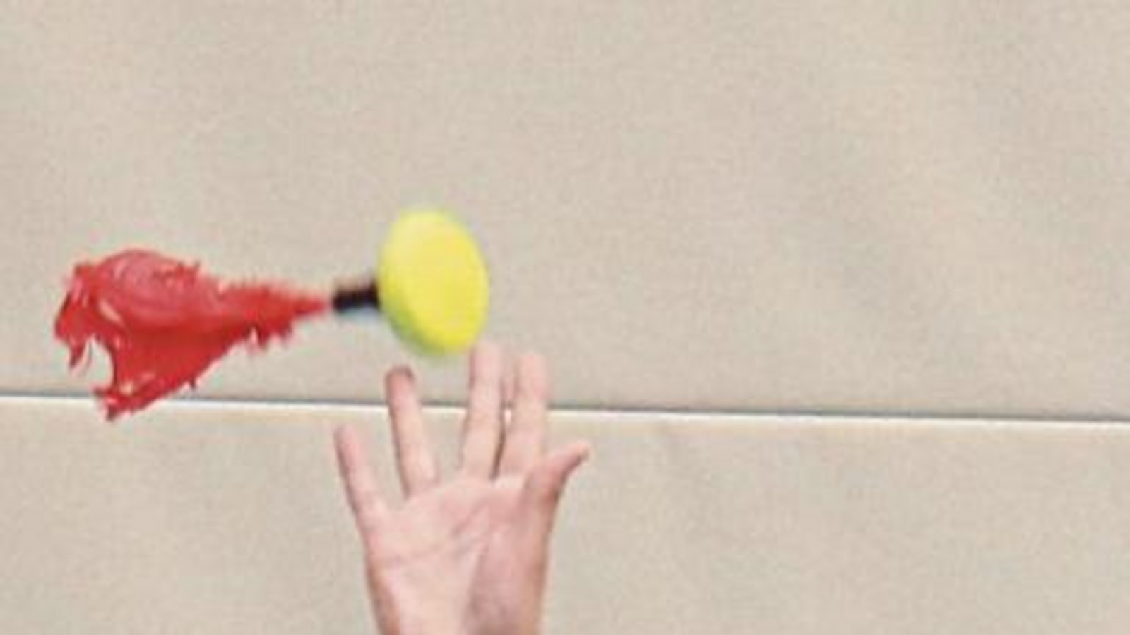 Kämpfen beim Jugend-Worldcup Anfang August in Dülmen zusammen mit Amelie und Tim Voit, Klara Drasdow und Theo Sparmann sowie den Gastspielerinnen Pia Kästner und Malin Schmidt aus Pivitsheide um den Titel in der Mädchen- und Mixedkonkurrenz in der Altersklasse U 15: (von links) Fabian Bräuninger, Fabienne Arnoldi, Paula Glinder und Fabio Steinmassl Fotos: Nachreiner Kämpfen beim Jugend-Worldcup Anfang August in Dülmen zusammen mit Amelie und Tim Voit, Klara Drasdow und Theo Sparmann sowie den Gastspielerinnen Pia Kästner und Malin Schmidt aus Pivitsheide um den Titel in der Mädchen- und Mixedkonkurrenz in der Altersklasse U 15: (von links) Fabian Bräuninger, Fabienne Arnoldi, Paula Glinder und Fabio Steinmassl Fotos: Nachreiner