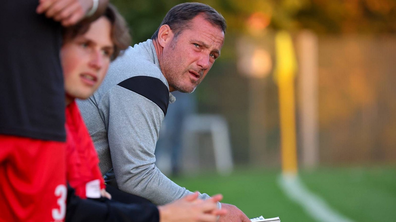 BAU // 11.09.2026, Deutschland, Leonberg, Fußball Landesliga Staffel 1,<br>SV Leonberg/Eltingen vs. FV Löchgau, FVL Trainer Markus Lang<br>