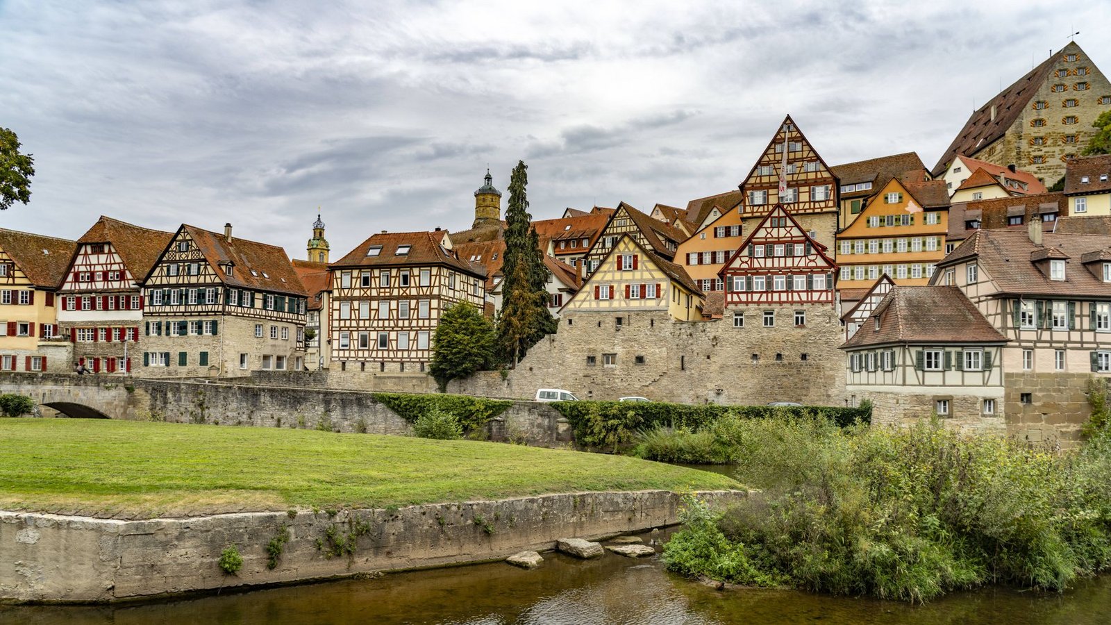 Definitiv einen Besuch wert: Die schmucke Altstadt von Schwäbisch Hall.Foto: IMAGO/Peter Schickert/IMAGO/Peter Schickert Definitiv einen Besuch wert: Die schmucke Altstadt von Schwäbisch Hall.Foto: IMAGO/Peter Schickert/IMAGO/Peter Schickert