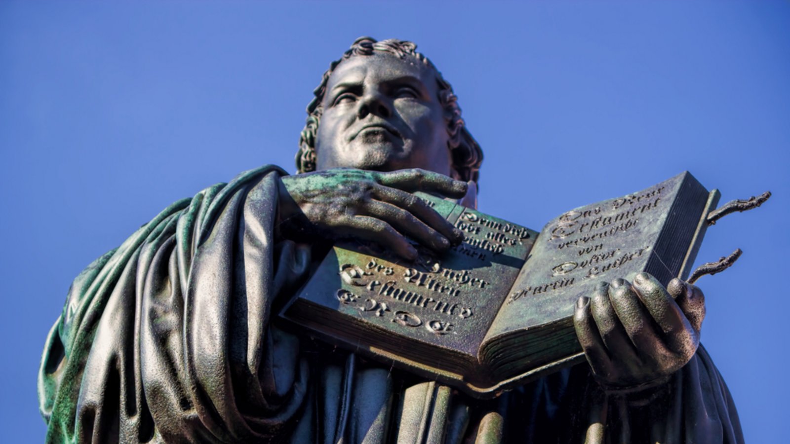 Der Reformationstag findet am 31. Oktober statt. Allerdings ist der Tag nicht in allen Bundesländern ein Feiertag. (Bundesländer im Überblick)Foto: ArTono / Shutterstock.com Der Reformationstag findet am 31. Oktober statt. Allerdings ist der Tag nicht in allen Bundesländern ein Feiertag. (Bundesländer im Überblick)Foto: ArTono / Shutterstock.com