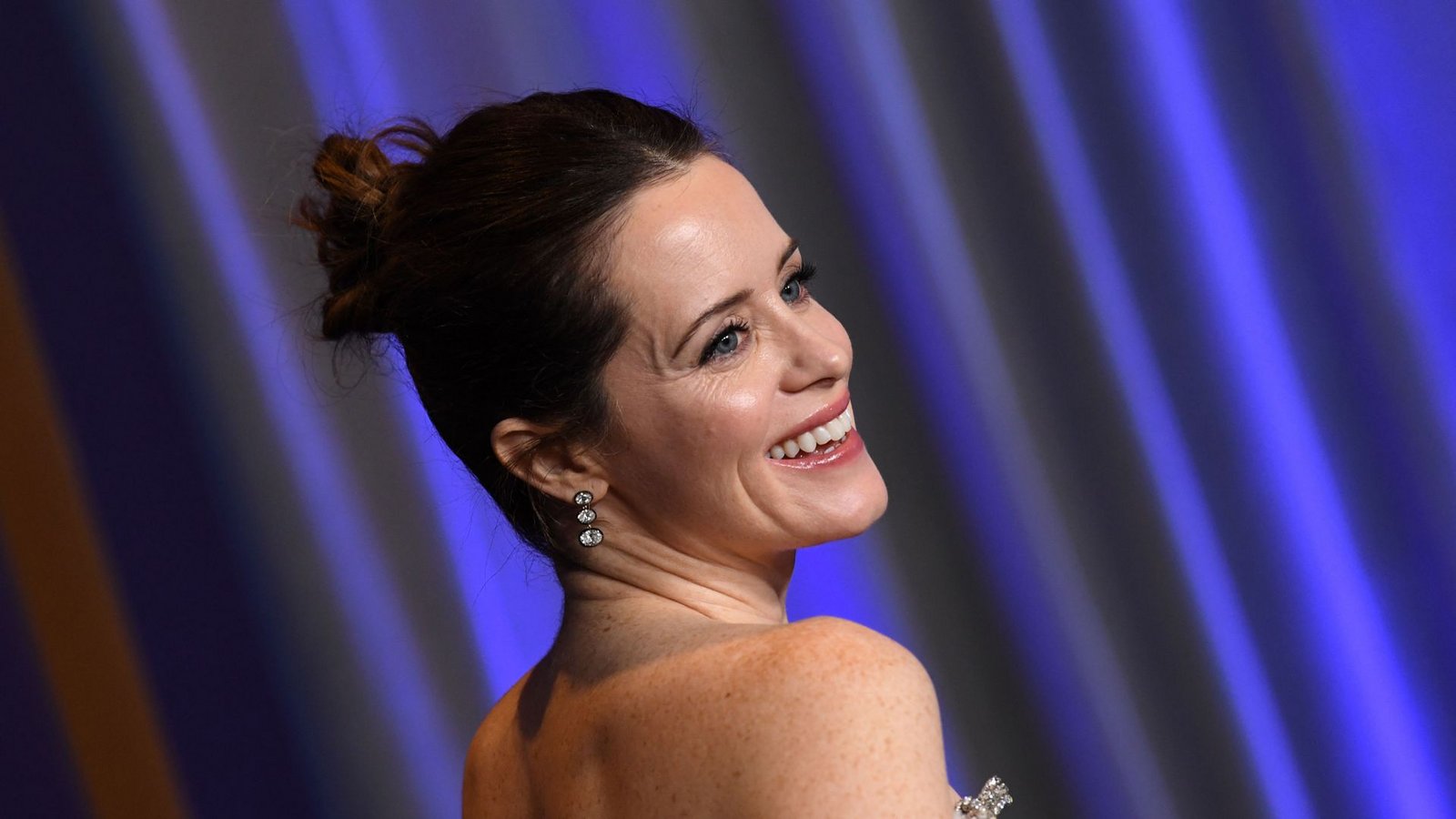 „The Crown“-Schauspielerin Claire Foy kam ebenfalls zur Gala. Strahlend wurde sie auf dem roten Teppich abgelichtet.Foto: AFP/VALERIE MACON „The Crown“-Schauspielerin Claire Foy kam ebenfalls zur Gala. Strahlend wurde sie auf dem roten Teppich abgelichtet.Foto: AFP/VALERIE MACON