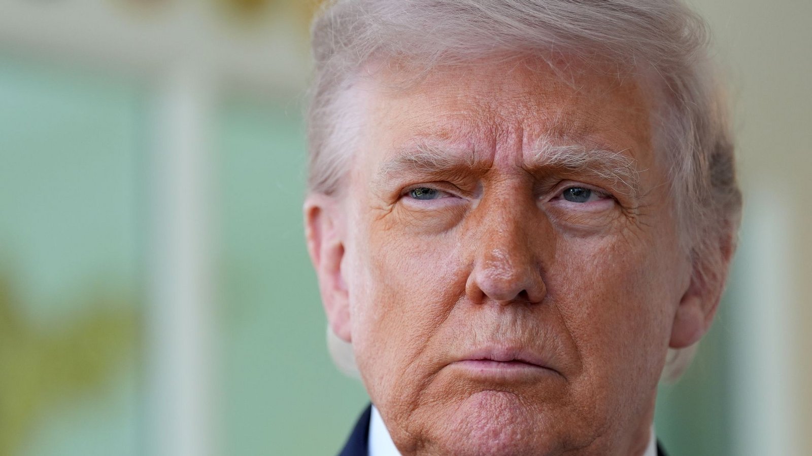 Laut US-Präsident Trump wollen sich die Anführer Israels und des Libanons treffen. (Archivbild)Foto: Alex Brandon/AP/dpa Laut US-Präsident Trump wollen sich die Anführer Israels und des Libanons treffen. (Archivbild)Foto: Alex Brandon/AP/dpa