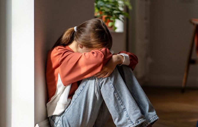 Durch die gekürzten Honorare könnten Patienten es noch schwerer haben, einen Psychotherapieplatz zu finden.<span class='image-autor'>Foto: IMAGO/Zoonar</span>