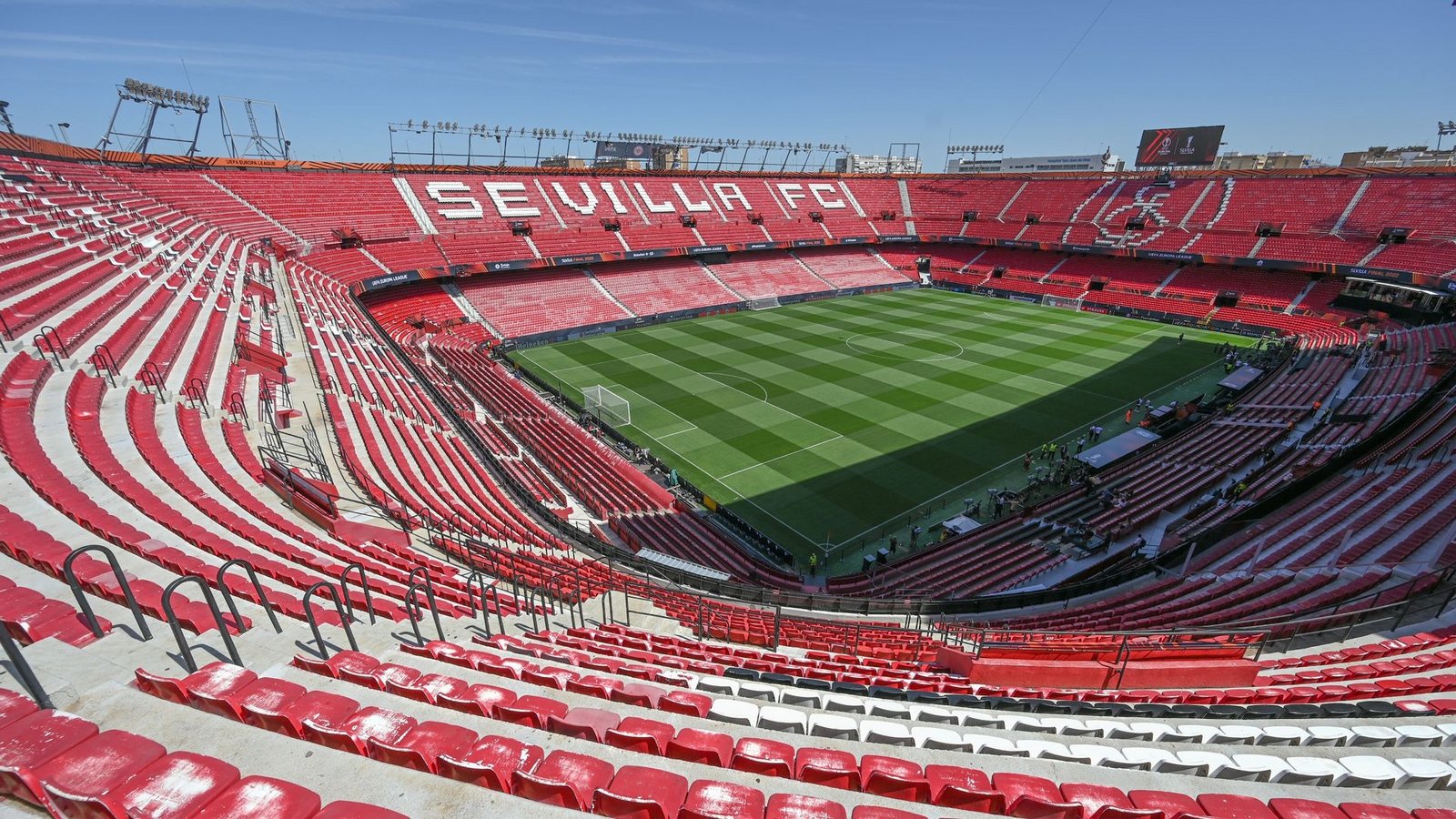 Im Stadion Ramon Sanchez-Pizjuan des FC Sevilla begegnen sich Eintracht Frankfurt und die Glasgow Rangers im Finale der Europa League.Foto: Arne Dedert/dpa