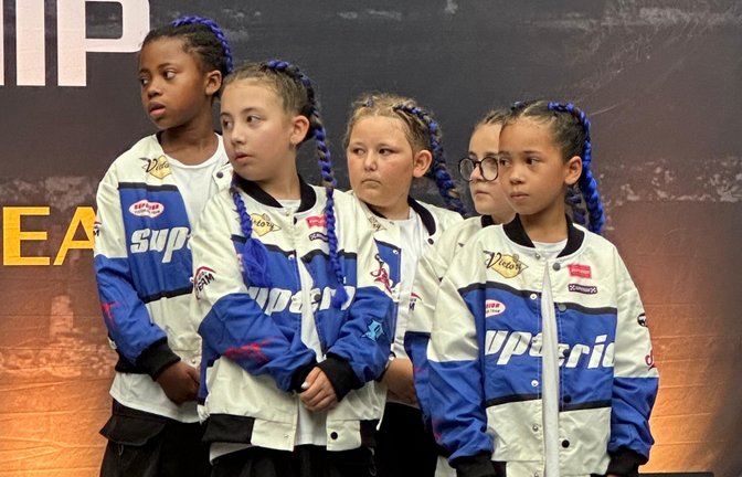 Fokussiert und konzentriert haben sich die „Blue Diamonds“ auf Platz eins getanzt. <span class='image-autor'>Foto: privat</span>