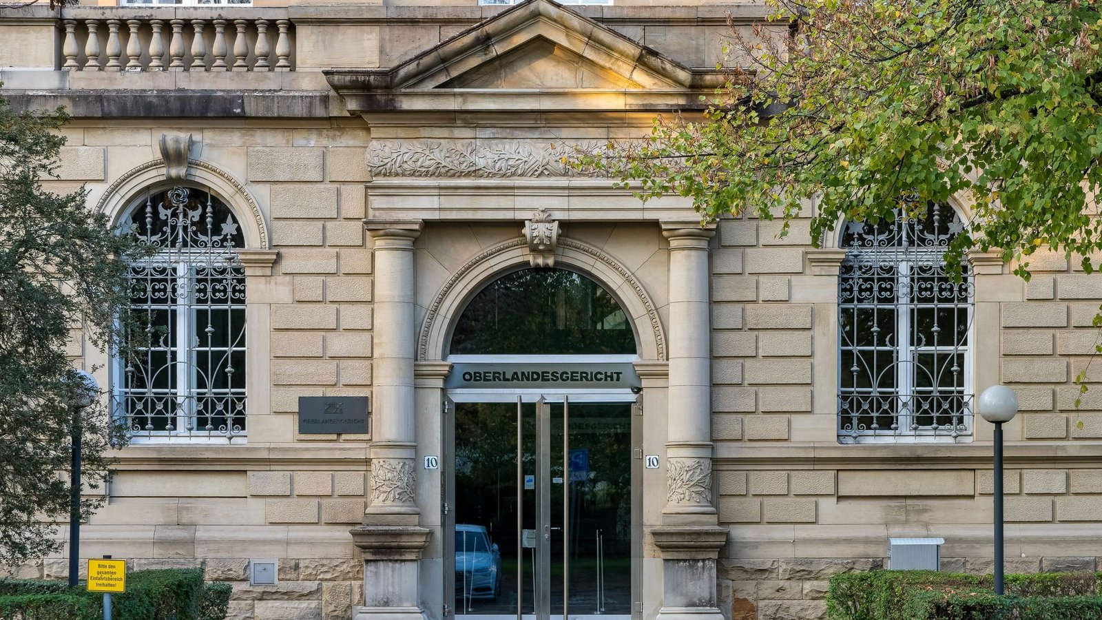 Das Oberlandesgericht in Karlsruhe (Archivbild).Foto: IMAGO/Pond5 Images/IMAGO/xWirestockx Das Oberlandesgericht in Karlsruhe (Archivbild).Foto: IMAGO/Pond5 Images/IMAGO/xWirestockx