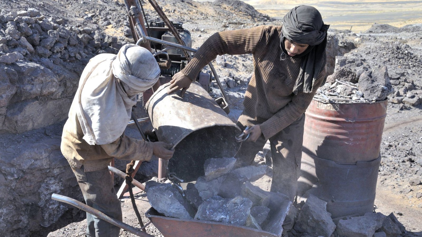 Der Abbau der Rohstoffe für die Chip-Produktion verursacht mitunter hohe Belastungen für Menschen und Ökysysteme (Archivbild).Foto: mago/Blickwinkel