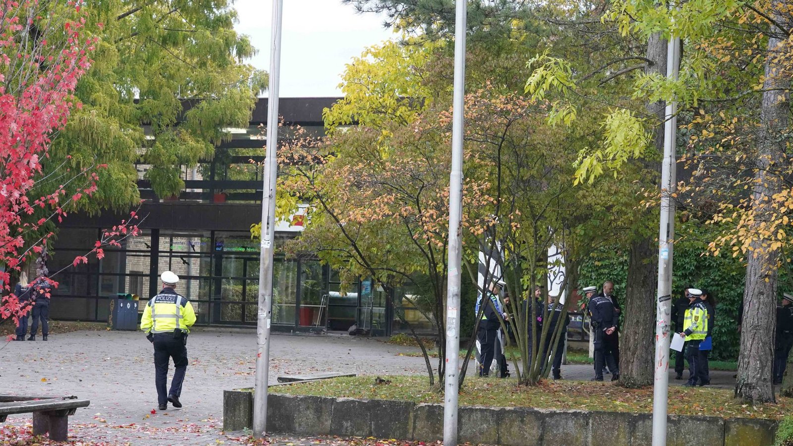 Am Hegel-Gymnasium in Stuttgart-Vaihingen ging eine Bombendrohung ein.Foto: Andreas Rosar Fotoagentur-Stuttgart/Andreas Rosar Fotoagentur-Stuttgart
