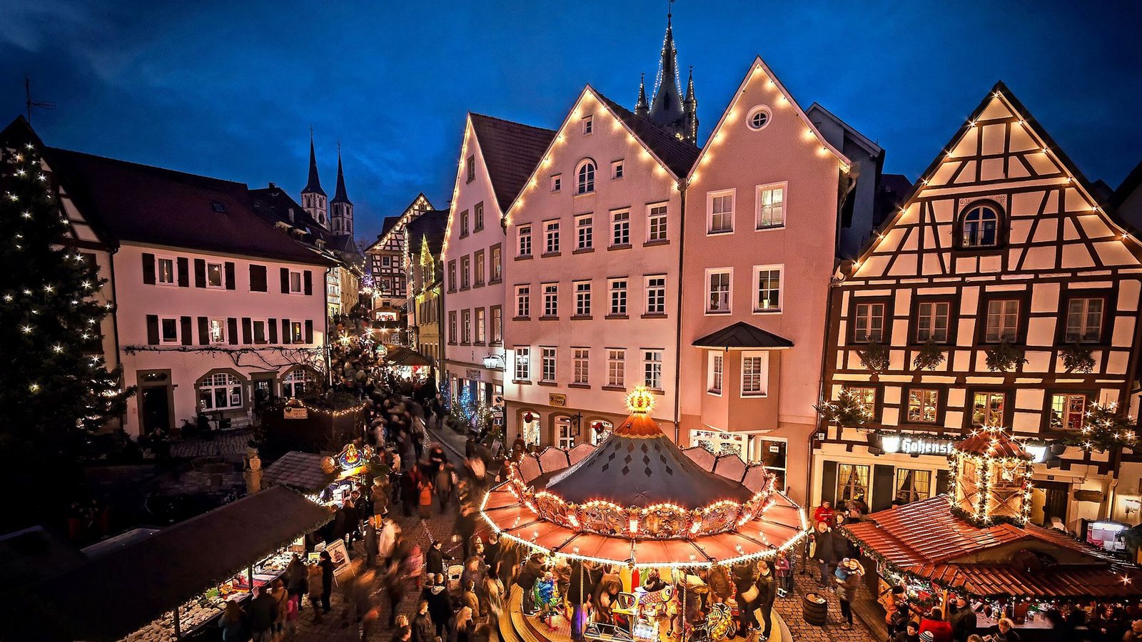 Der Altdeutsche Weihnachtsmarkt in Bad Wimpfen.Foto: Tourist-Information Bad Wimpfen Der Altdeutsche Weihnachtsmarkt in Bad Wimpfen.Foto: Tourist-Information Bad Wimpfen