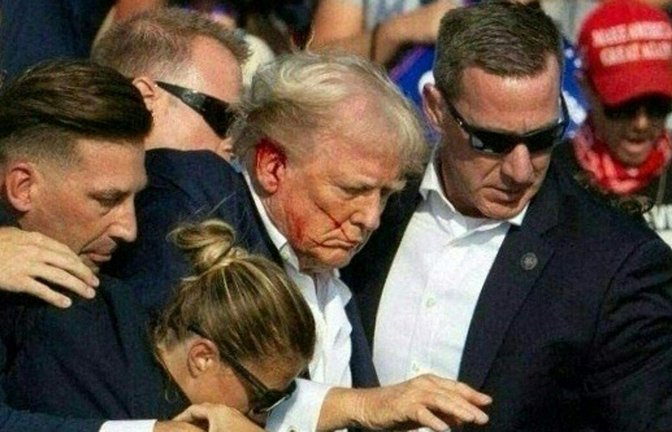 Donald Trump war bei einer Wahlkampfveranstaltung in Pennsylvania attackiert worden.<span class='image-autor'>Foto: AFP/REBECCA DROKE</span>