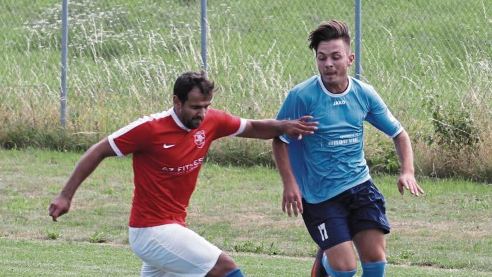 Dolorjant Imeri (rechts) war einer der Aktivposten im Offensivspiel des TSV Enzweihingen gegen den Neu-Bezirksligisten NK Croatia Bietigheim. Foto: Nachreiner Dolorjant Imeri (rechts) war einer der Aktivposten im Offensivspiel des TSV Enzweihingen gegen den Neu-Bezirksligisten NK Croatia Bietigheim. Foto: Nachreiner