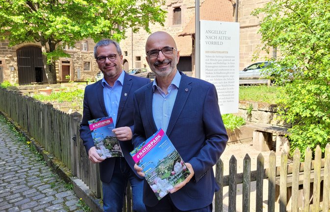 Naturschutz, Erholung und nachhaltige Bildung und Entwicklung sind für Dietmar Gretter (rechts) und Andreas Felchle die zentralen Handlungsfelder in der Naturparkarbeit.  <span class='image-autor'>Foto: p</span>
